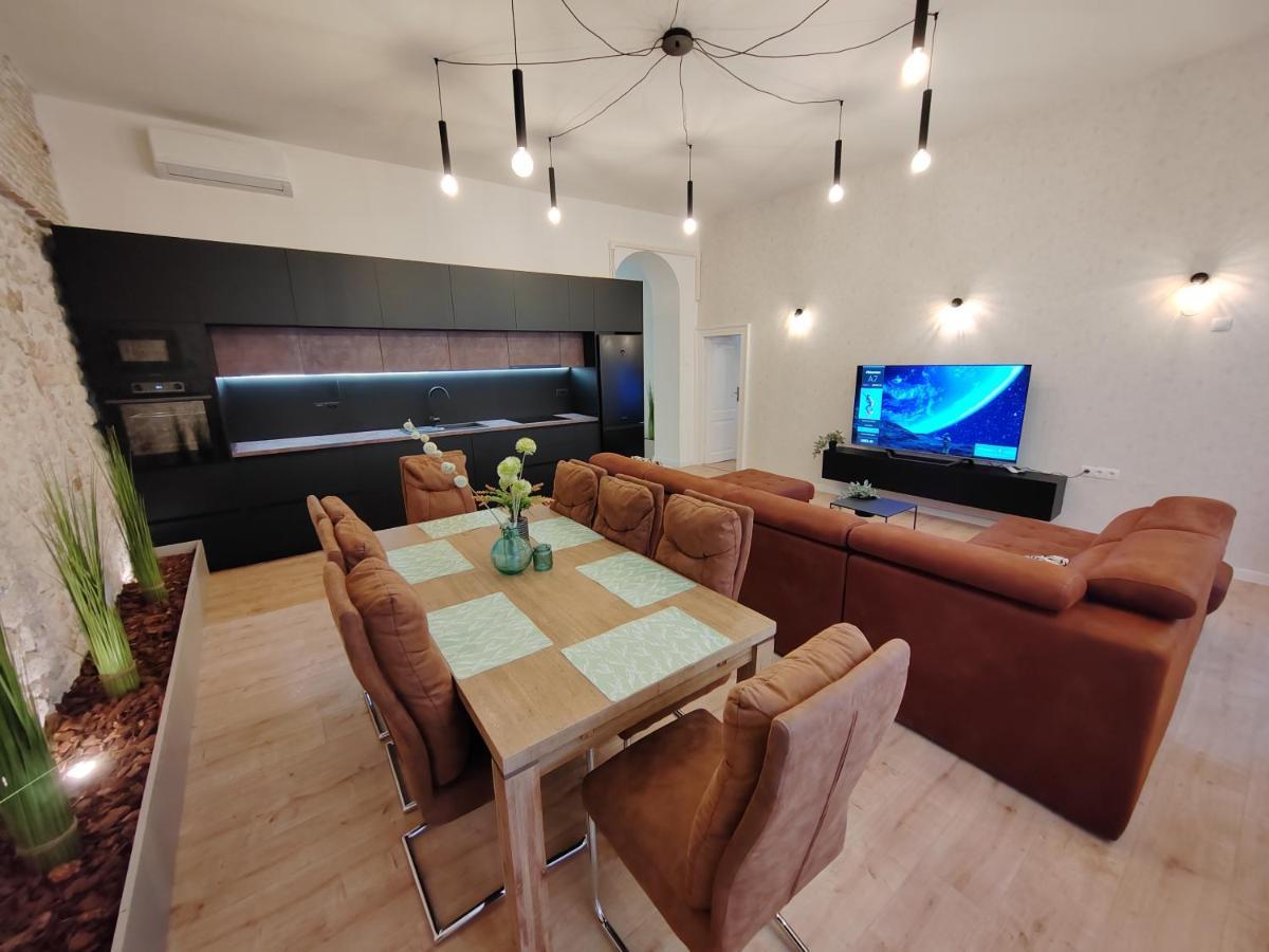 Town Square Apartment Zadar Eksteriør bilde