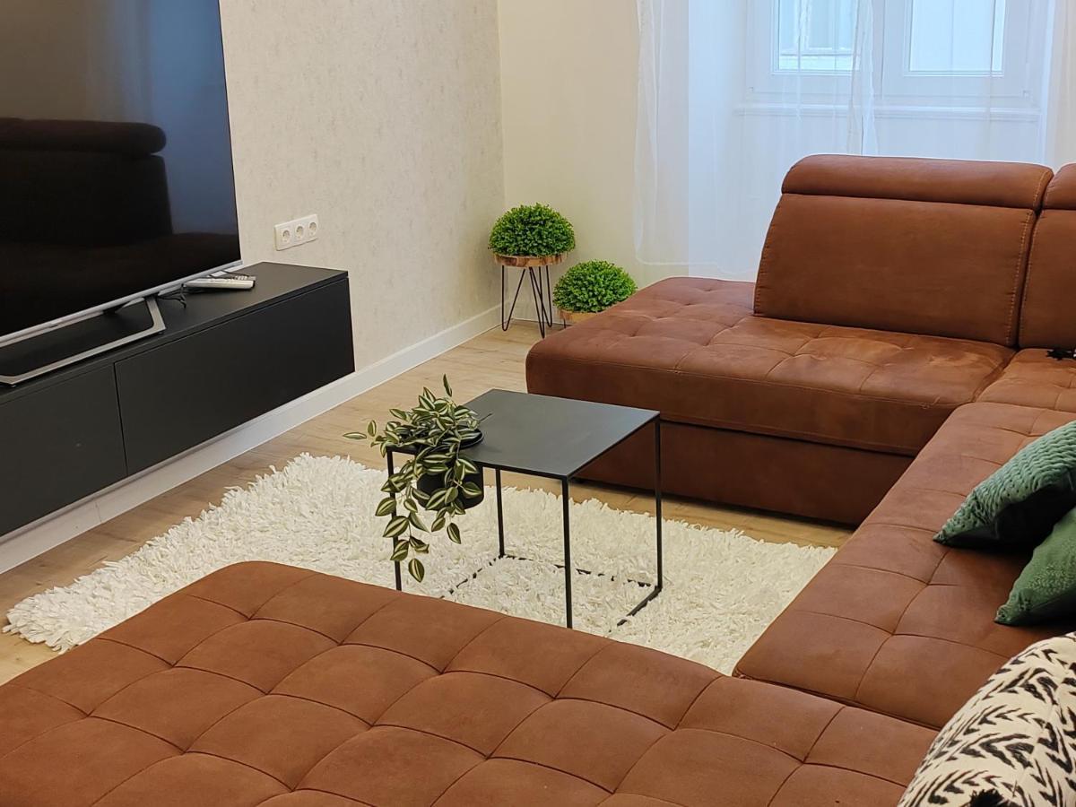 Town Square Apartment Zadar Eksteriør bilde