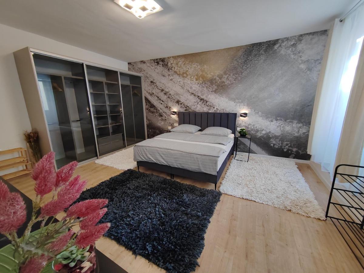 Town Square Apartment Zadar Eksteriør bilde